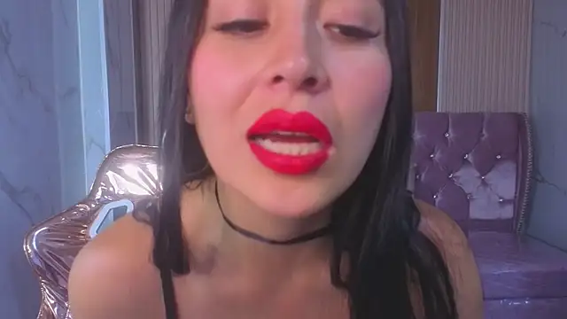 Snapshot of Velvet_celeste_b chatting on 05/25/26, 12:44 Velvet celeste b online show from 05/25/26, 12:44