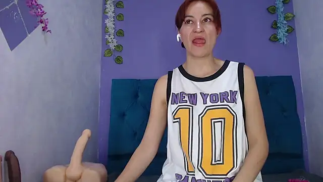 alorena megancm online show from 05/13/26, 03:26