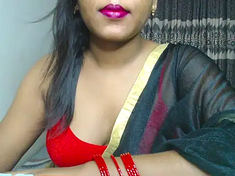 VelvetCoupleLive online show from 06/30/26, 03:57
