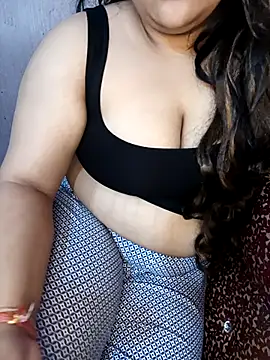 FATTY GIRLl online show from 04/09/26, 04:12