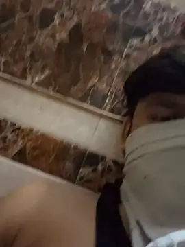 Badbuddy00 online show from 04/09/26, 06:19