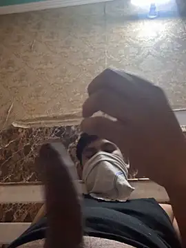 Badbuddy00 online show from 04/12/26, 08:08