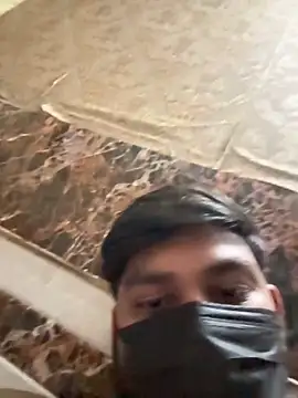 Badbuddy00 online show from 04/12/26, 10:04