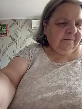 Snapshot of MartaMia68 chatting on 06/19/26, 06:18 MartaMia68 online show from 06/19/26, 06:18