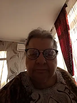 Snapshot of MartaMia68 chatting on 06/25/26, 05:17 MartaMia68 online show from 06/25/26, 05:17