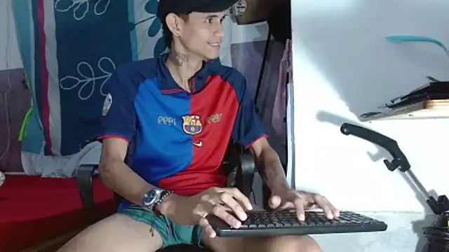 Brook 1707 online show from 04/16/26, 11:07