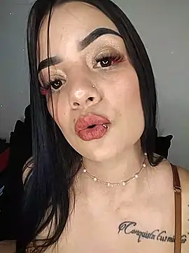 Luna scarllet8 online show from 06/02/26, 12:12