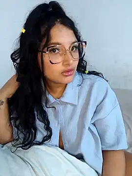 Maddy Kay online show from 04/21/26, 11:49