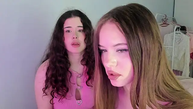 ChloeBlisss online show from 05/16/26, 10:36