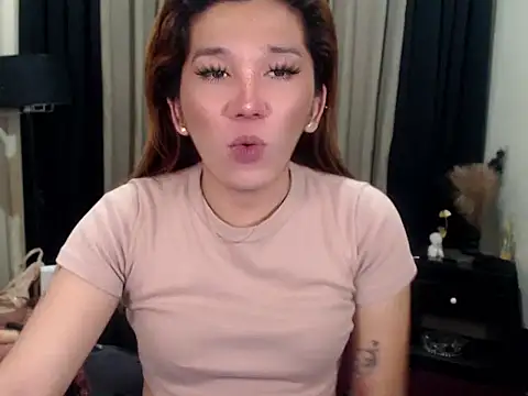 Snapshot of Precious_RoseDollxxx chatting on 05/13/26, 11:51 Precious RoseDollxxx online show from 05/13/26, 11:51