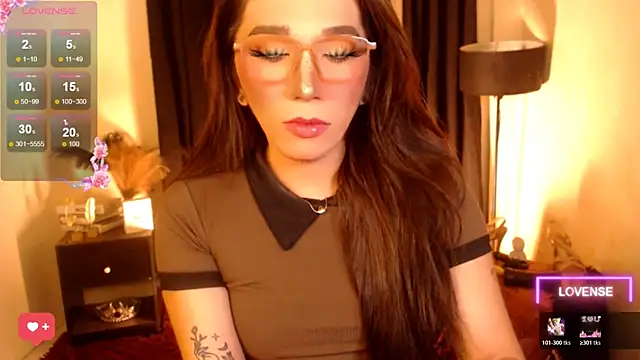 Snapshot of Precious_RoseDollxxx chatting on 07/10/26, 07:45 Precious RoseDollxxx online show from 07/10/26, 07:45