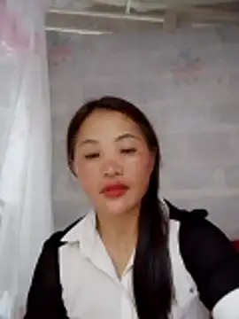 Snapshot of _Lyly_pussy_ chatting on 05/19/26, 02:12 Lyly pussy online show from 05/19/26, 02:12