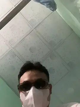 Snapshot of concuhonggg chatting on 04/09/26, 08:31 concuhonggg online show from 04/09/26, 08:31