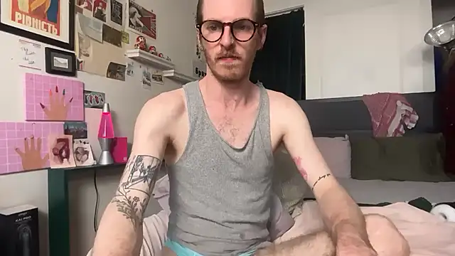 Snapshot of gnickname chatting on 07/18/26, 12:59 gnickname online show from 07/18/26, 12:59
