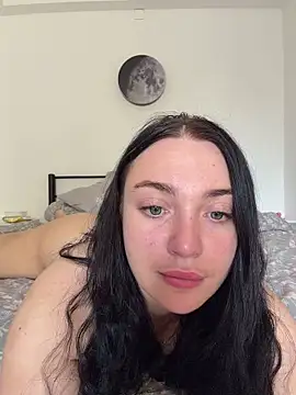 Snapshot of LucyHotty_ chatting on 06/22/26, 07:16 LucyHotty online show from 06/22/26, 07:16