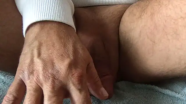 Mr-Perfekt-Hot online show from 06/03/26, 02:33