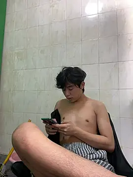 Snapshot of titi-999 chatting on 07/06/26, 02:25 titi-999 online show from 07/06/26, 02:25