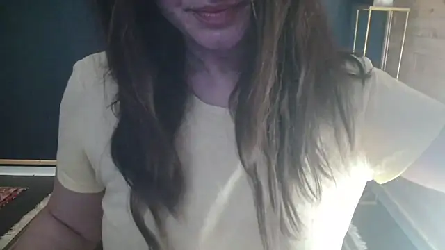 Snapshot of NicoleLove_ chatting on 04/19/26, 10:56 NicoleLove online show from 04/19/26, 10:56