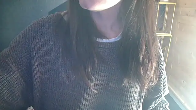 Snapshot of NicoleLove_ chatting on 05/06/26, 05:46 NicoleLove online show from 05/06/26, 05:46