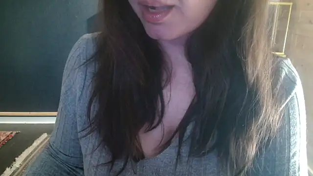 Snapshot of NicoleLove_ chatting on 05/24/26, 03:22 NicoleLove online show from 05/24/26, 03:22
