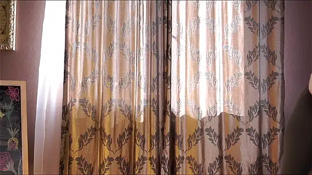 NicolWimett online show from 04/15/26, 06:53