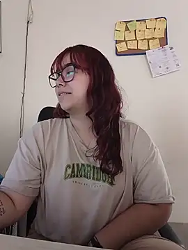 AliceScoot  online show from 06/22/26, 06:05