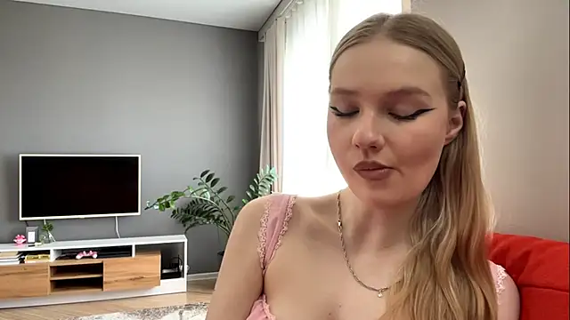 PlasaRima online show from 05/13/26, 04:10