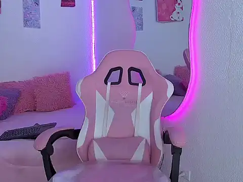 Snapshot of anisha_vela chatting on 04/10/26, 04:12 anisha vela online show from 04/10/26, 04:12