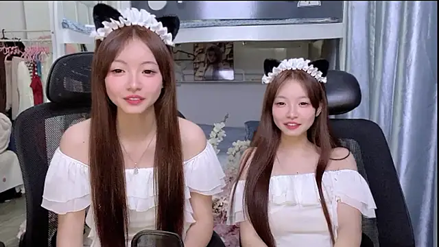xiaoqiao-daqiao online show from 05/16/26, 07:45