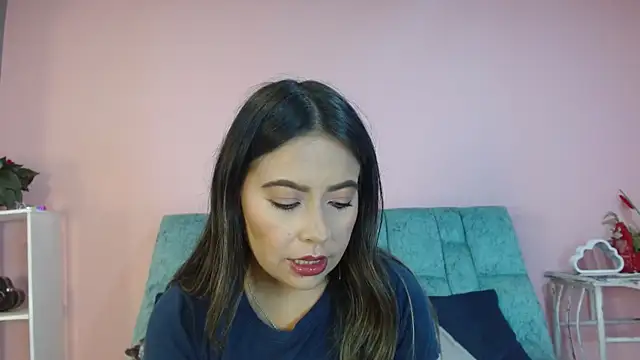 SalomeMartinez  online show from 06/30/26, 04:52