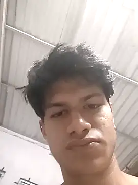 kdboy04 online show from 04/20/26, 06:31