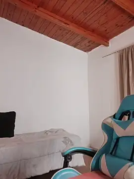 Iam eli09 online show from 04/24/26, 12:35