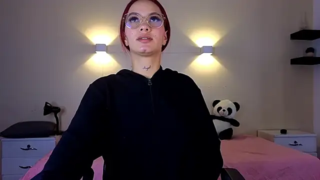 Snapshot of _MaryAnn chatting on 04/25/26, 04:48 MaryAnn online show from 04/25/26, 04:48