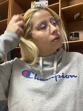 Aliss Taylor1 online show from 04/29/26, 12:09