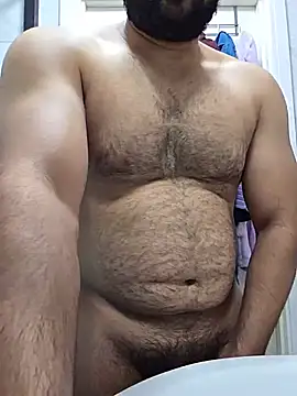 Snapshot of massivecumerr chatting on 06/18/26, 02:23 massivecumerr online show from 06/18/26, 02:23
