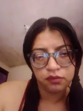 Snapshot of SOFI__10 chatting on 04/28/26, 05:45 SOFI 10 online show from 04/28/26, 05:45