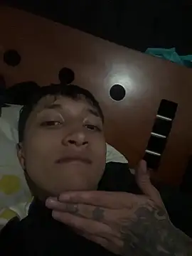 Aaron Brink  online show from 04/13/26, 01:44