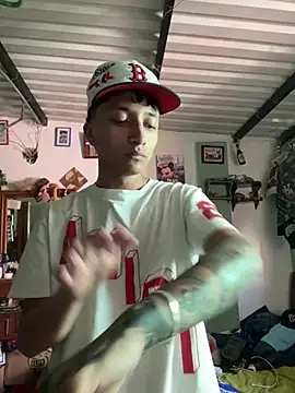 Aaron Brink  online show from 04/18/26, 01:15