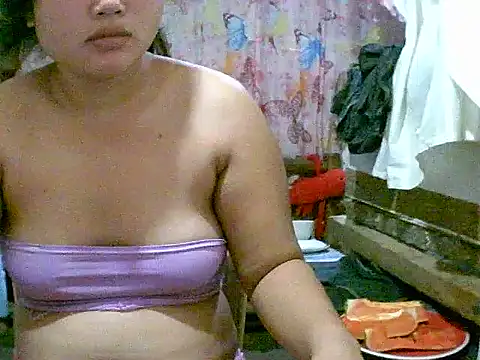 Snapshot of asian_faith1 chatting on 05/27/26, 05:32 asian faith1 online show from 05/27/26, 05:32