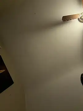 Snapshot of jaelpm09 chatting on 04/14/26, 02:28 jaelpm09 online show from 04/14/26, 02:28