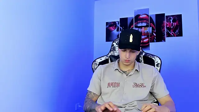 eithan boy  online show from 07/09/26, 03:21