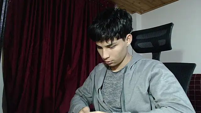 Snapshot of Marck-Pro chatting on 07/01/26, 12:12 Marck-Pro online show from 07/01/26, 12:12