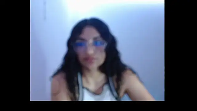 skarlettmoon online show from 04/17/26, 05:27