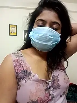 dearmona00 online show from 05/11/26, 06:27