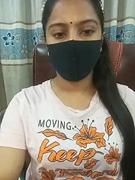 zareen approach online show from 05/11/26, 04:26