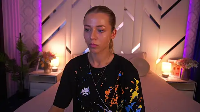 DoveLovee online show from 05/27/26, 06:32
