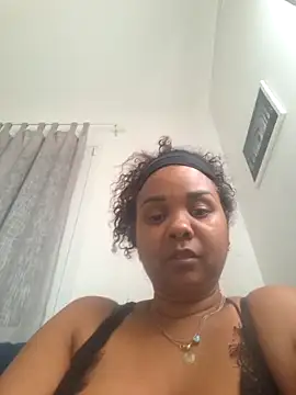 Roxan26 online show from 04/11/26, 02:10