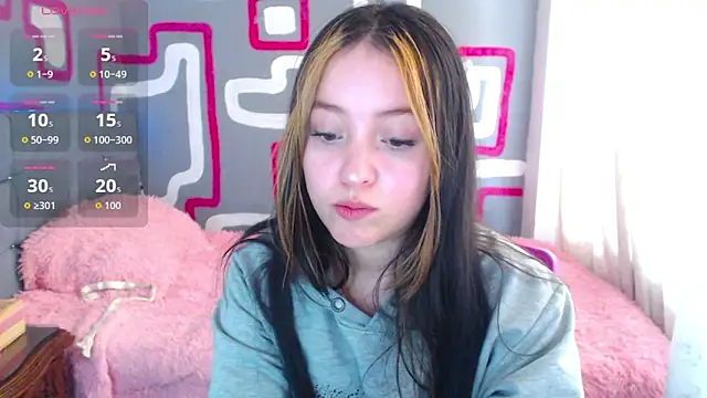 Snapshot of vero_doll12 chatting on 04/26/26, 01:42 vero doll12 online show from 04/26/26, 01:42