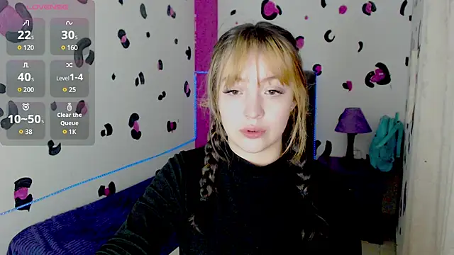 Snapshot of vero_doll12 chatting on 05/28/26, 01:08 vero doll12 online show from 05/28/26, 01:08