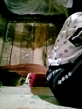 Snapshot of Amelie9x chatting on 04/11/26, 01:26 Amelie9x online show from 04/11/26, 01:26